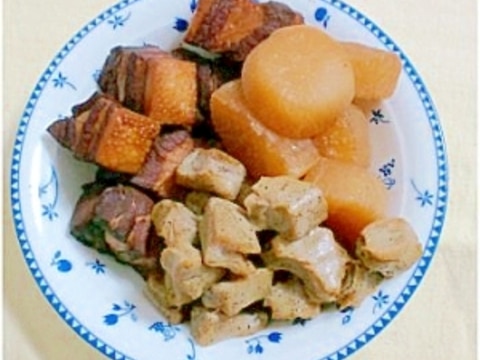 豚の角煮withダイコン、コンニャク